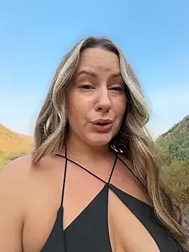 Mona_Plus