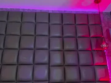 kira_vance
