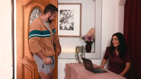 Nuru Massage: NURU Discovery: A Slippery Slope of Passion