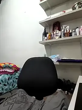 Melany_Pink1
