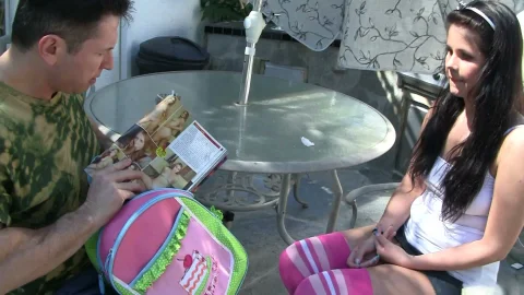 lethal hardcore: Stepdaughter's Problem-Solving Skills