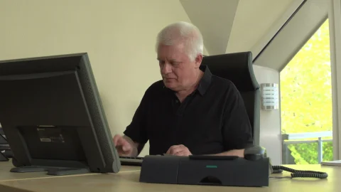video art holland: Old Man Takes Care of Business for Roxy