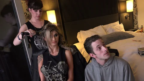 Chloe Chaos Gets Faced Off By Hung Co-Stars