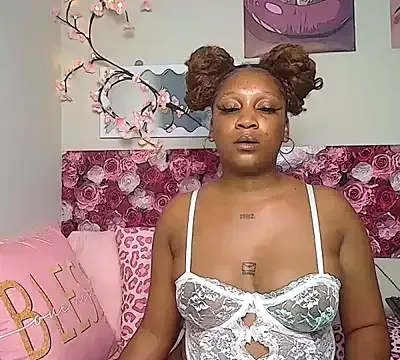 EnchantingLisa