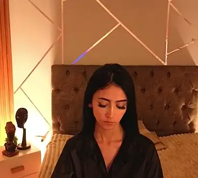 Coralinnee_