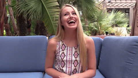 bang! originals: Scarlett's First Taste Of Success