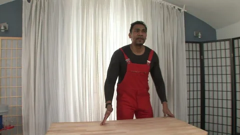 His kong dong breeds her wet blonde hole