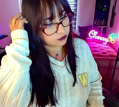 cherryy_bombshelll