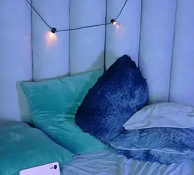 AhslyEvans__