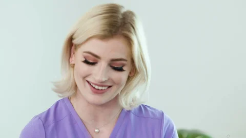 All Girl Massage: Masseuse Rivalry: Blindfolded Massage