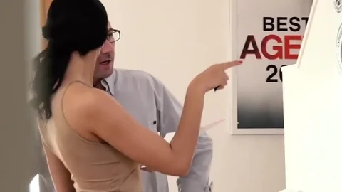 VipSexVault: Kira Queen impressed by David Perry