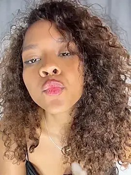 CurlyOopsieXXX