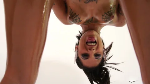 Diabolic: Fingering and Kissing - A New Level