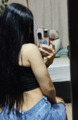Estefani_32