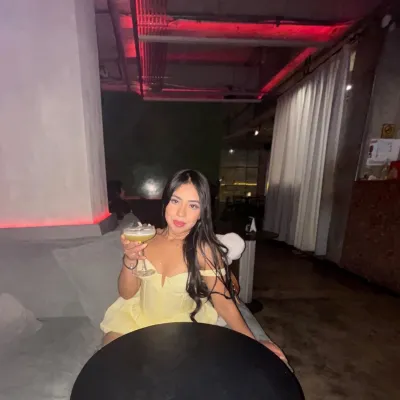 nights 🍷💛