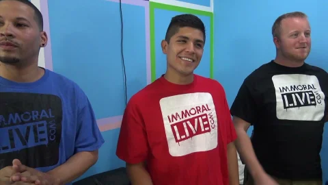 immoral productions: Bisexual Babes Bring It On