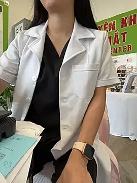 Sneaky_Cumshoot