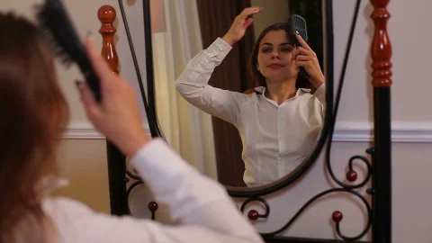 video art holland: Bushy Delights of Alita Angel