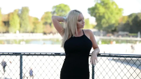 lead porn: Super Hot Blonde Takes It All The Way Up