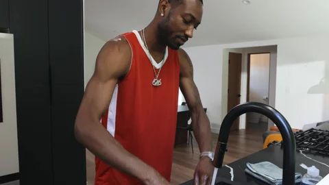Brazzers: Two Long Dicks for Hailey