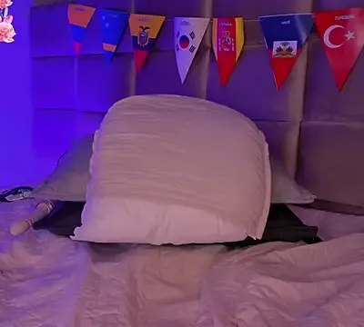 Shayla27