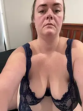 carinabro10