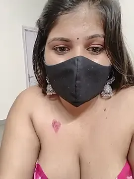 Busty_priya69