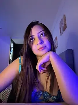 Zoe_Lennoxx