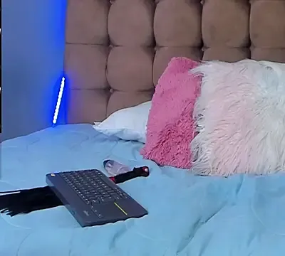 Veronica_Black18