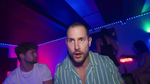 Reality Kings: Duncan's Smoke-Filled Seduction