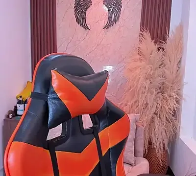 Ayla_min