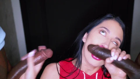 BLACKEDRAW: Riotous Night for the Ravishing Lady In Red