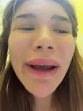 FlashTitsRoyal