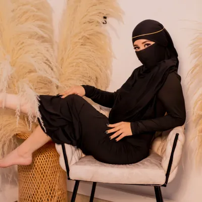 Arab elegance, fire on the skin and desire in the air 🖤🌙