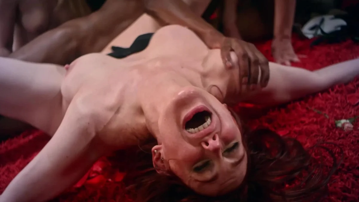 background forDeeper