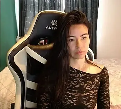 alice_middlee