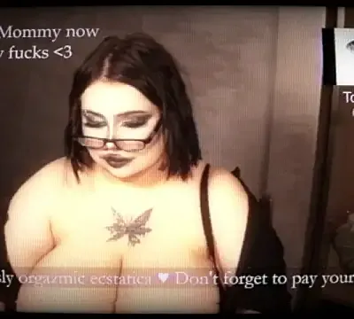 KinkyBaddie69