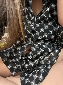 Sexy-Anamika-25