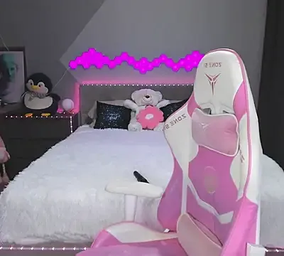 Maggie_Moore