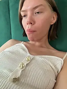 Lisaaa_Alisa