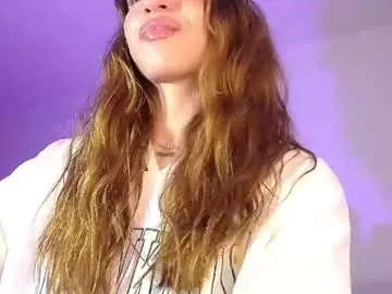 alina_lee01