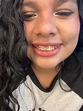 Rashell1_Queen