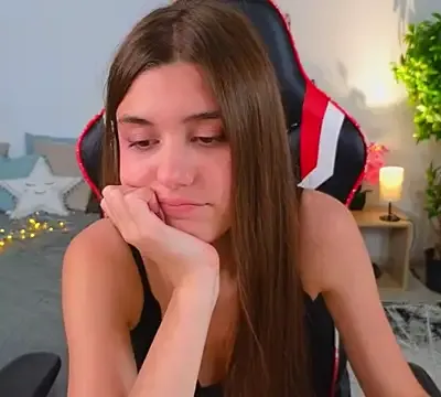 Arianaaallens_