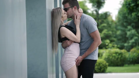 21 Naturals: Nesty's Puffy Nipples, Arousing Vince