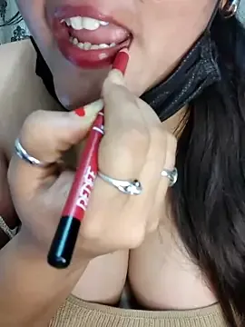 Aysha_69