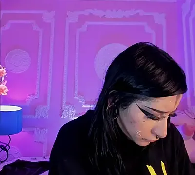 Kat_VonDe