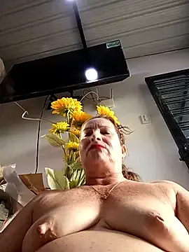 Sexy-Woman-Mature