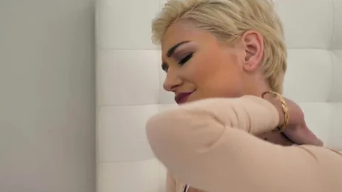 Cum4K: A Helping Hand That Fills Your Every Need