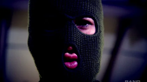 video art holland: Double the Fun for Dolly
