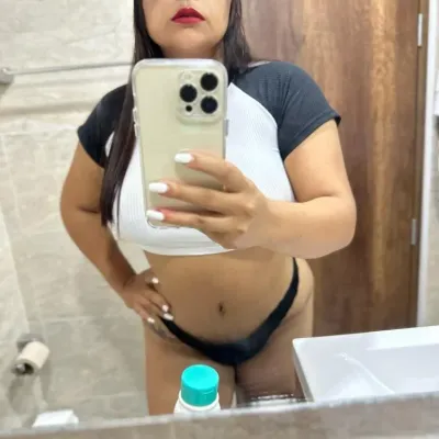 Angie_e